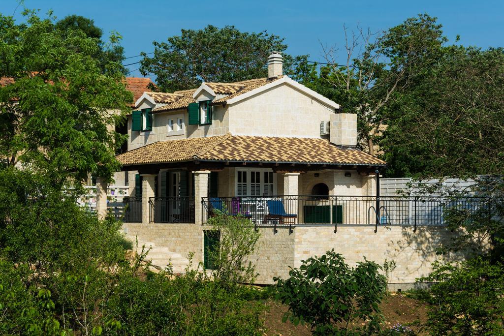 Villa Dvori Dida Mile 스베티 페타르 객실 사진